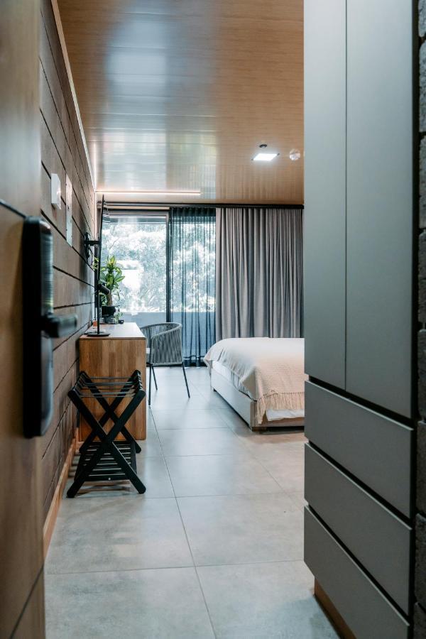 Hotel Living By Armoniko Medellin Bagian luar foto