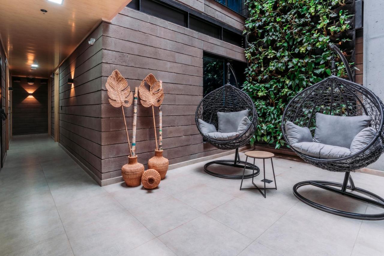 Hotel Living By Armoniko Medellin Bagian luar foto