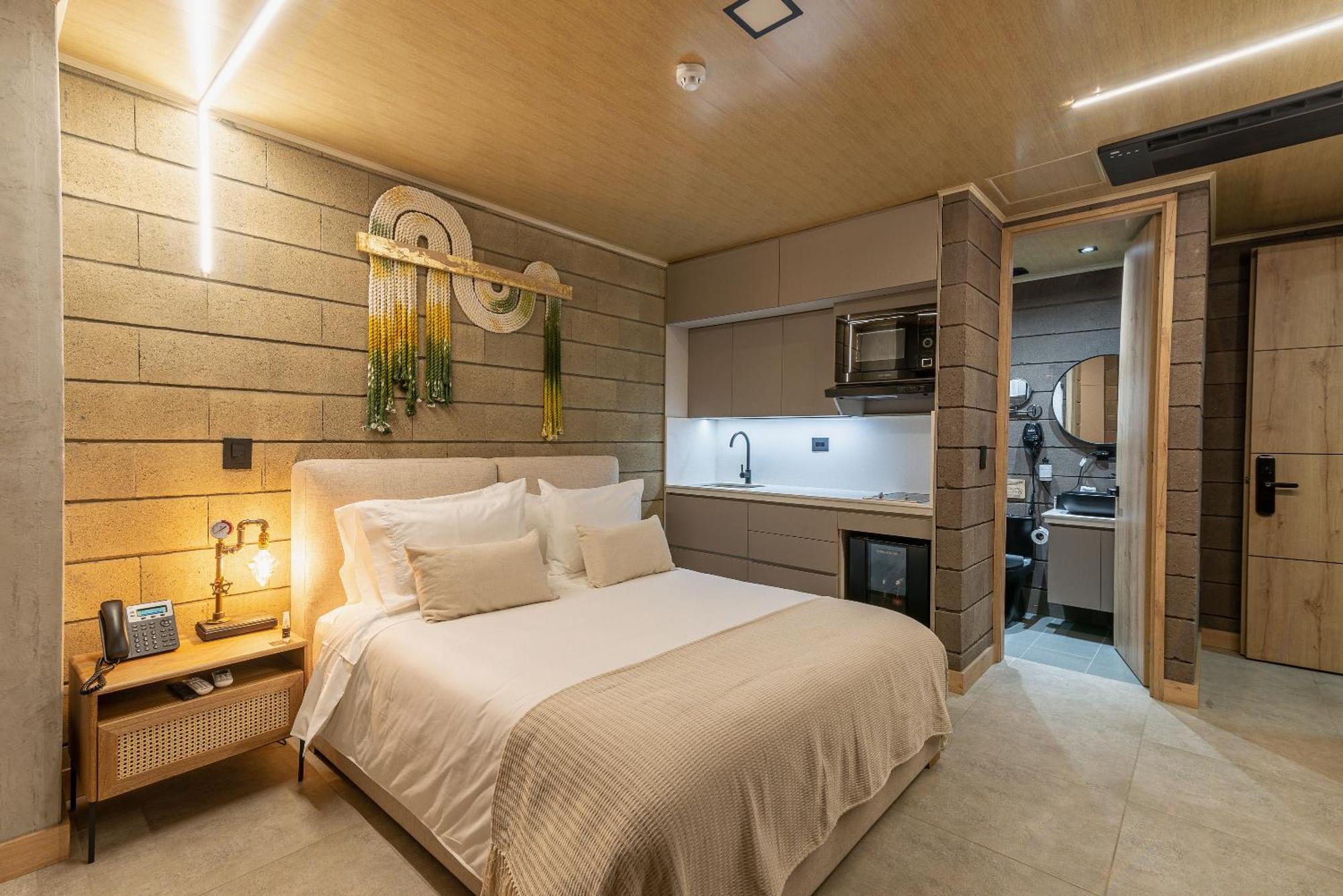 Hotel Living By Armoniko Medellin Bagian luar foto
